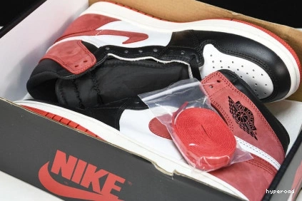 Hyperoad Retro 1 Track Jordan High Red 0727